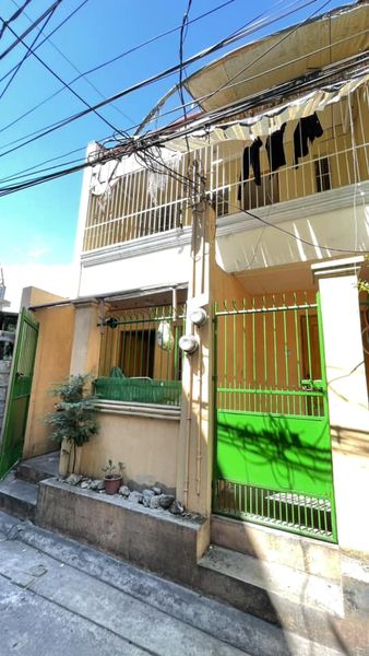 Apartment for rent in Brgy Rizal Makati near BGC and Market Market