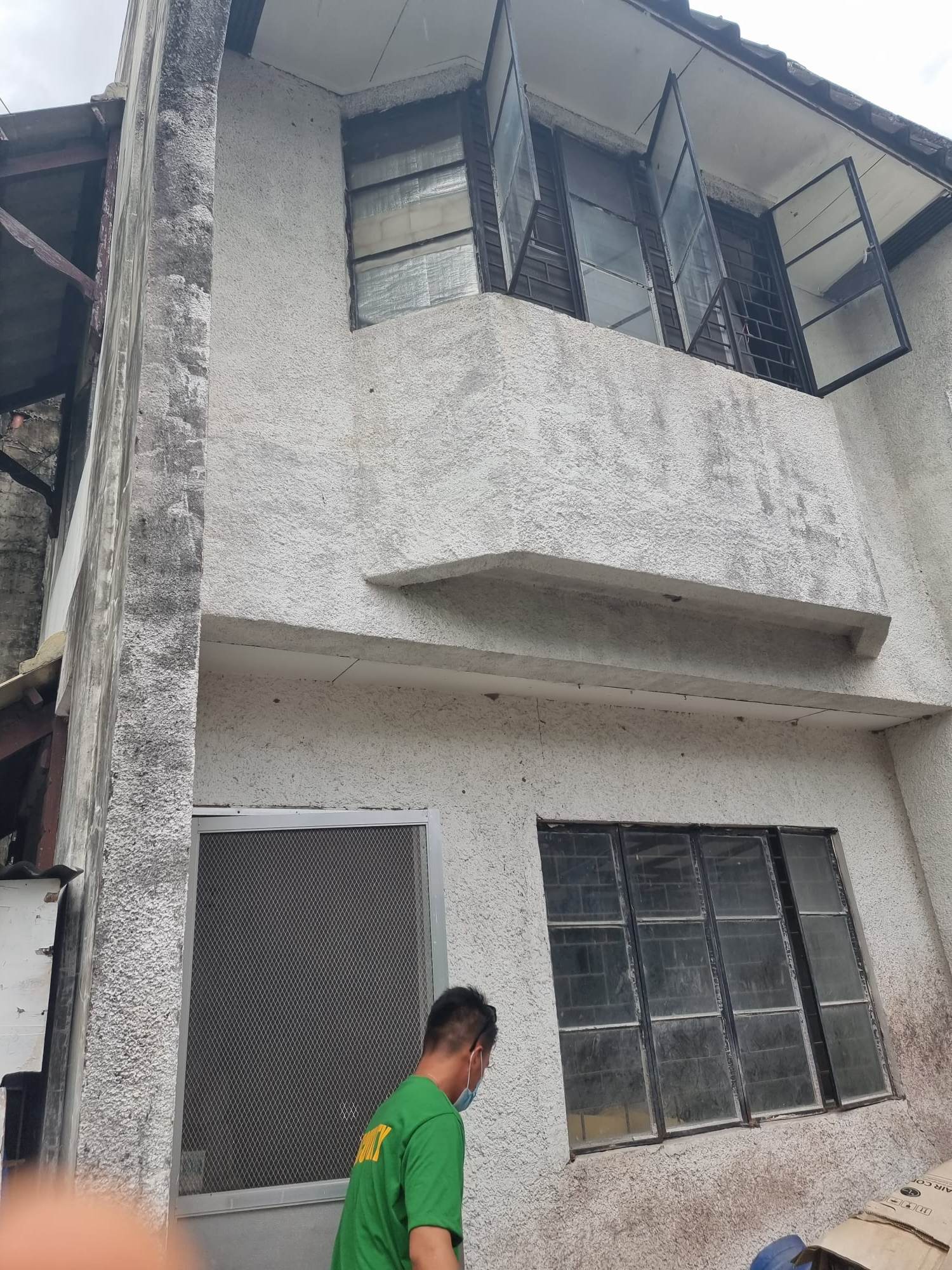 Unfinished  townhouse for sale at Betterliving, Don Bosco, Paranaque