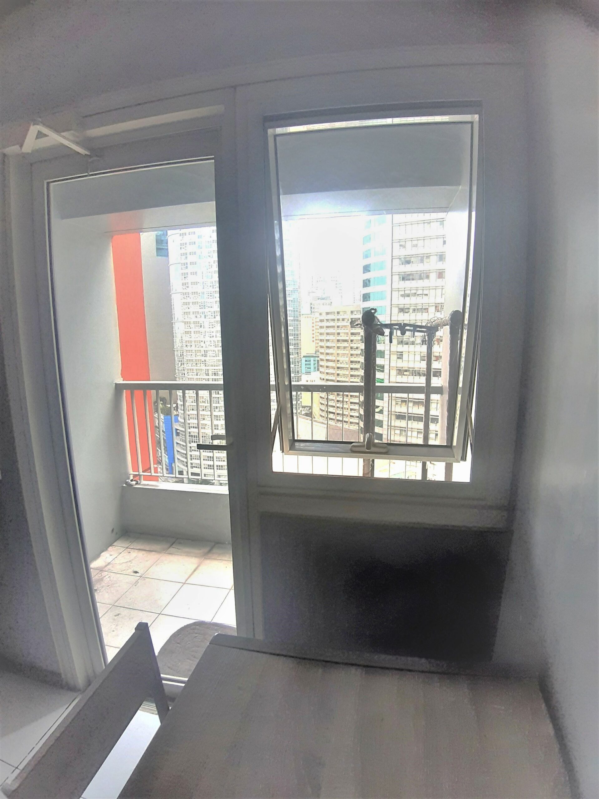 Condo Unit For Rent – 20th Floor Tower 1 at The Columns Ayala