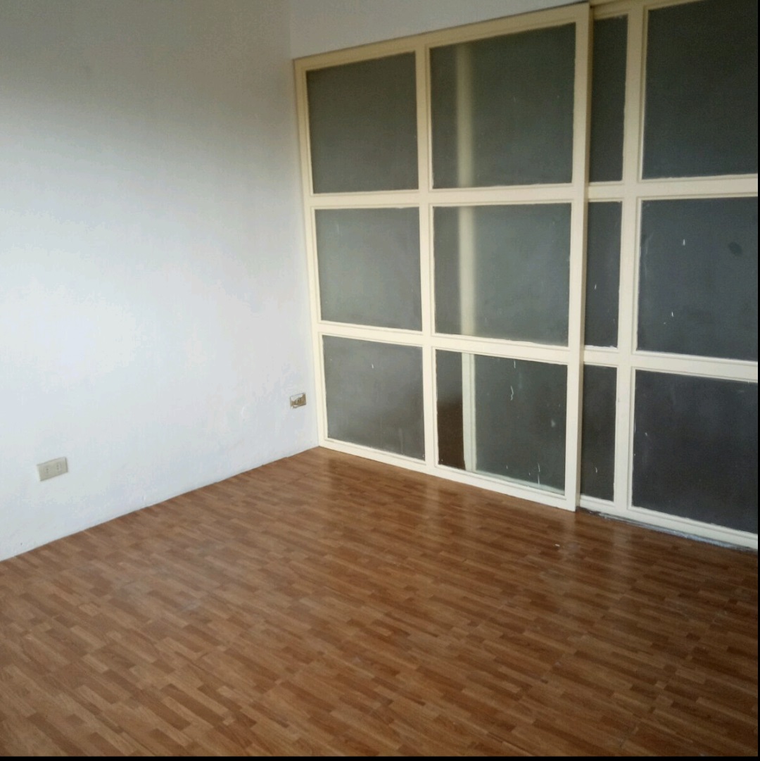 Newly renovated studio in Makati for rent