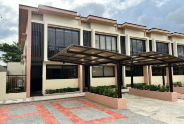 4BR Executive Townhomes in Las Pinas near Madrigal Alabang and very accessible to Airports and Makati