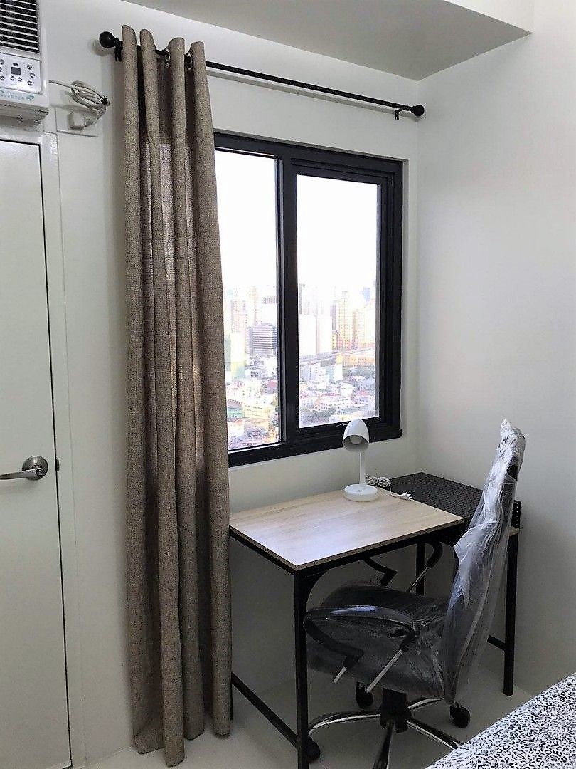 Condo Unit For Rent – 27th Floor at 3 Torre Lorenzo