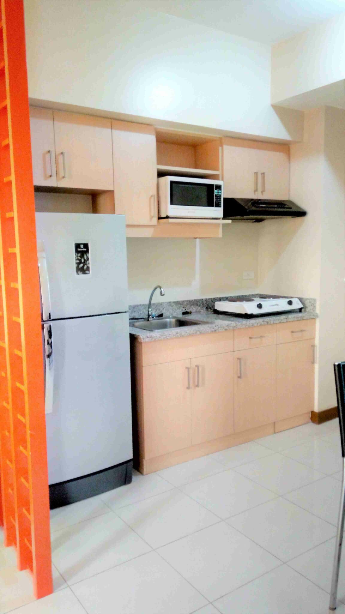 Condo Unit For Rent 18th Floor at One Castilla Place
